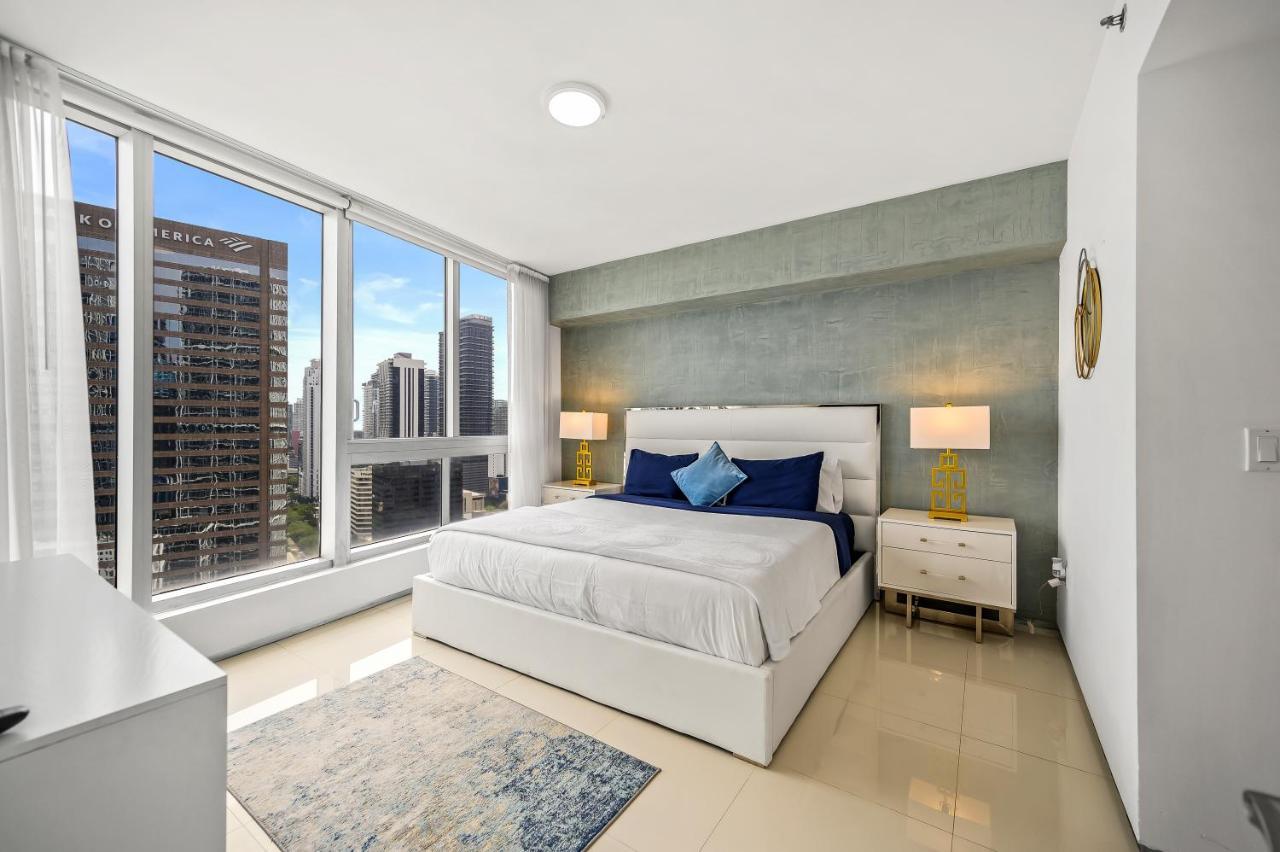 Casa de férias Breathtaking Ocean View Unit Icon Brickell W
